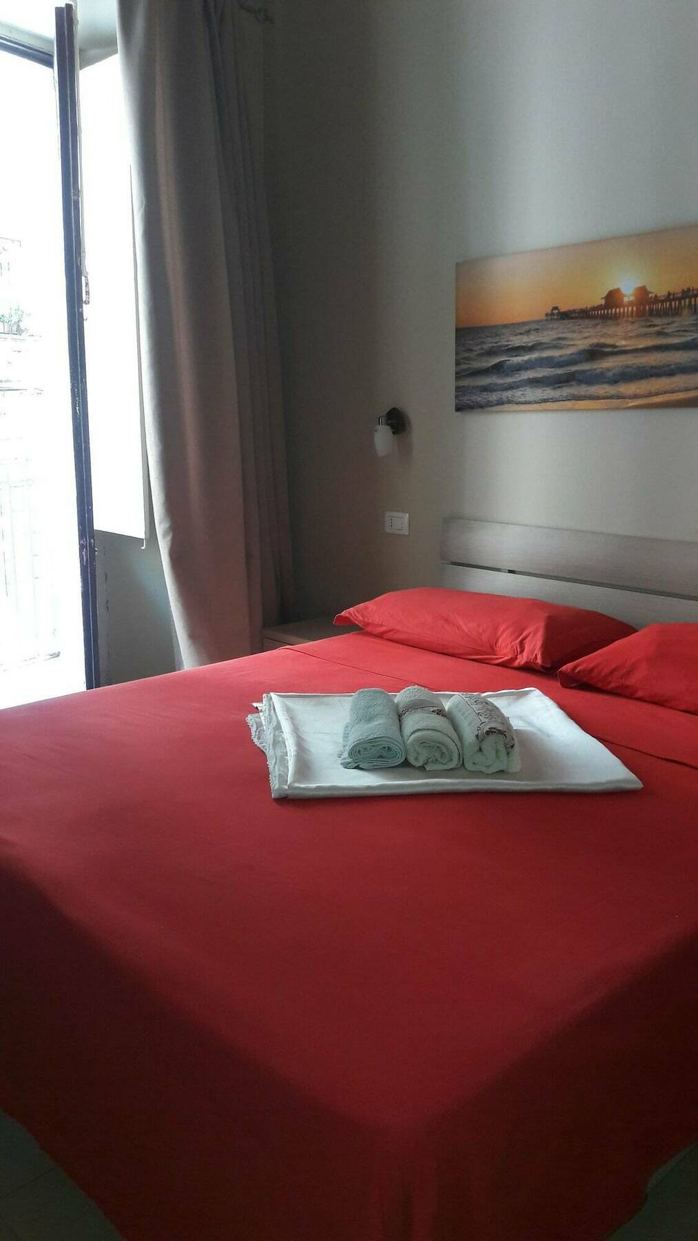 Bastiano'S Rooms Catania Bagian luar foto
