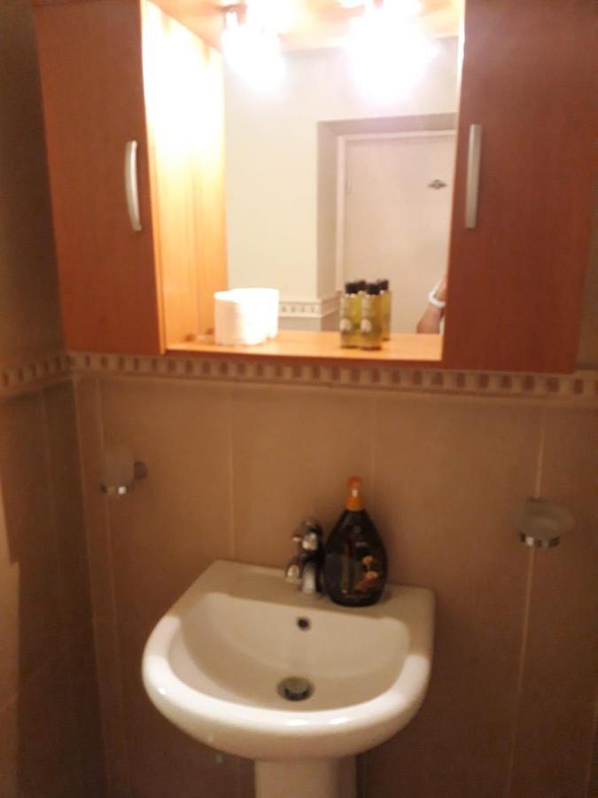 Bastiano'S Rooms Catania Bagian luar foto